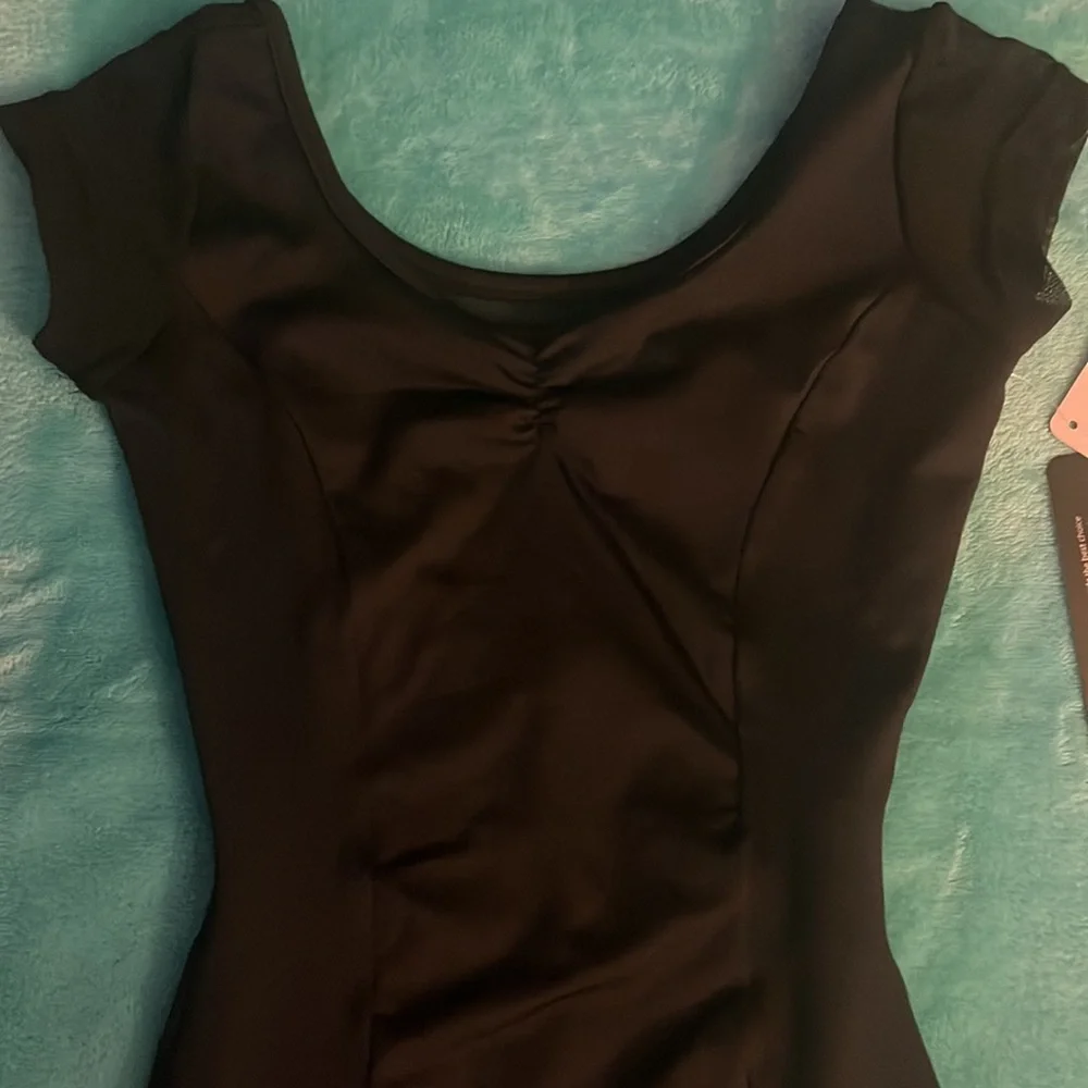 So Danca Child short sleeve leotard in black size 8- 10/2.